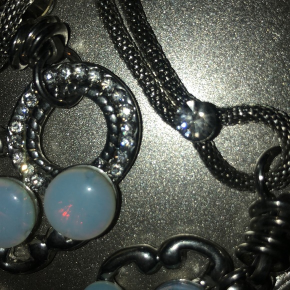silver with opal statement necklace - Picture 3 of 4